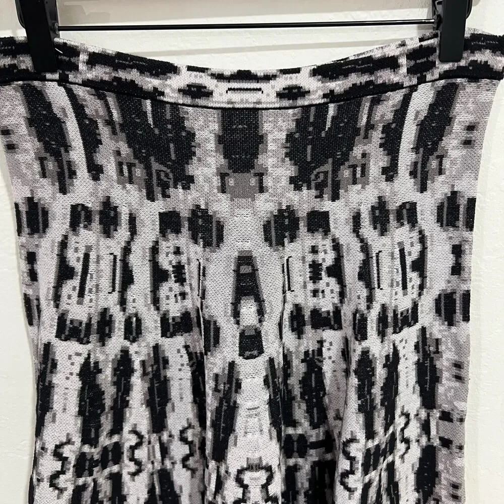 BCBGMaxazria Albie Black & Gray Silk Midi A-Line Skirt Size Large